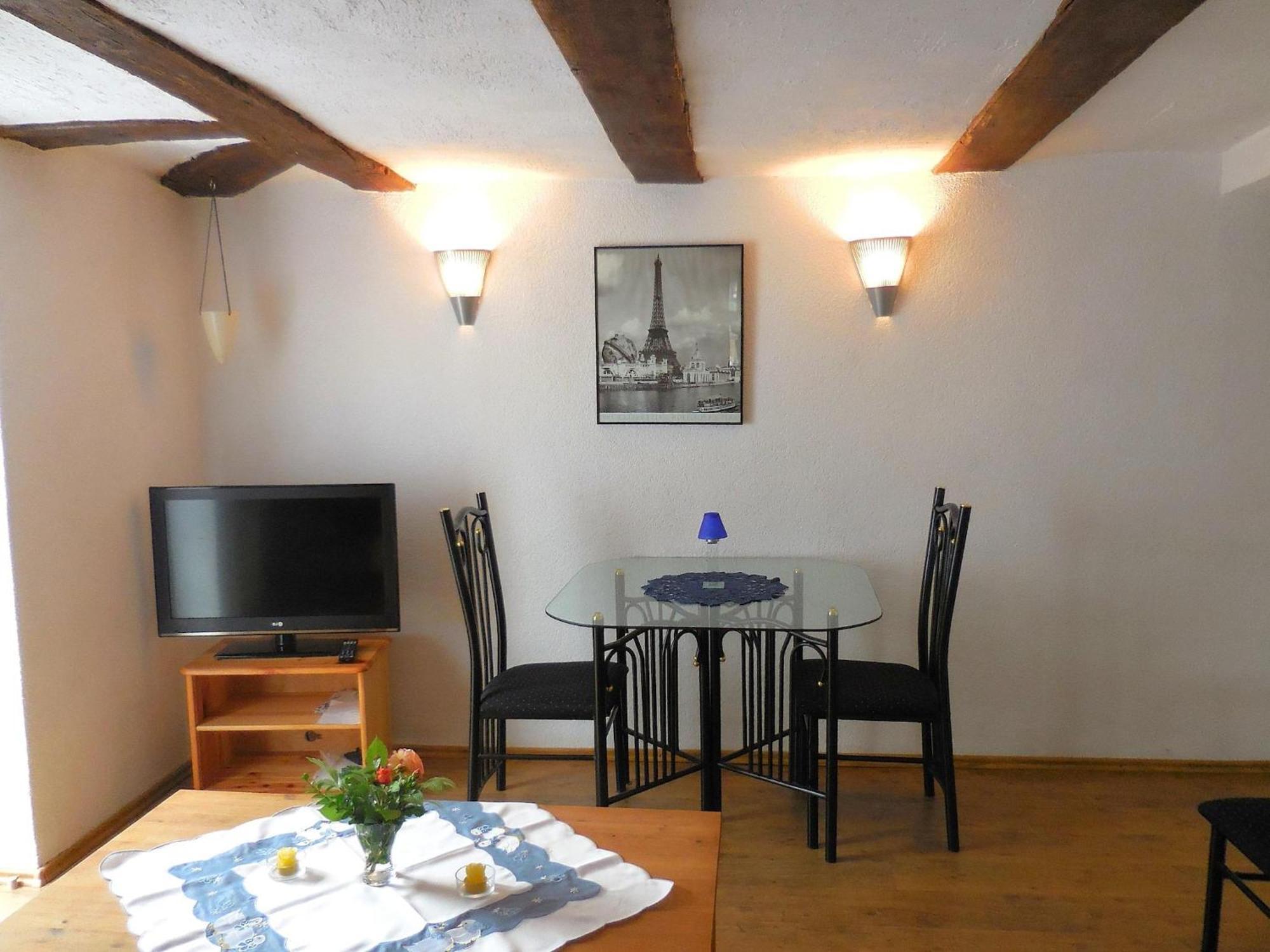 Small Apartment In Hesse With Terrace And Garden Frielendorf Экстерьер фото